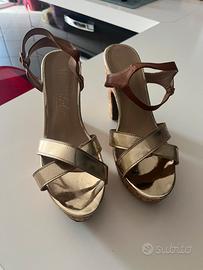 Scarpe con tacco alto in sughero