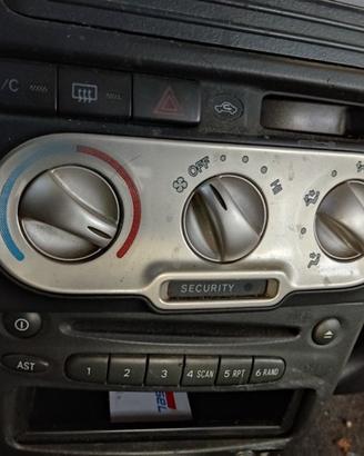 Comandi riscaldamento TOYOTA YARIS VERSO del 2003