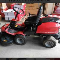 trattorino tagliaerba 