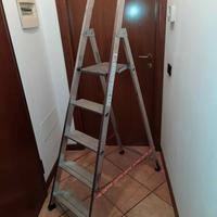 SCALA ALLUMINIO 5 GRADINI ALT.112