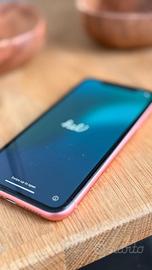 iPhone XR color corallo