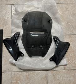 Parabrezza fume’-basso con deflettori