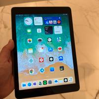 iPad 128GB 6th generazione 9.7 (2018) Wi-Fi