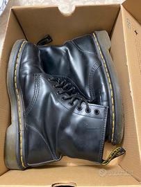 Stivali Dr. Martens - colore nero -