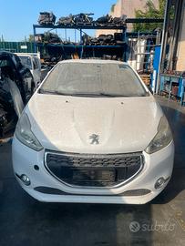 Ricambi per PEUGEOT 208 2015