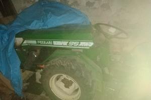 Trattrice agricola snodata Ferrari 95-33