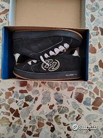 3uWScarpe con ruote Heelys misura 40.53uW