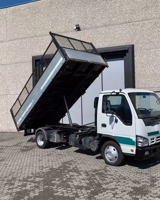 Isuzu NPR 35 3.0 td 150cv - Ribaltabile lungo -