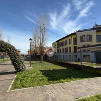 2 LOCALI A BUBBIANO