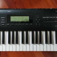 ROLAND D70 sound tempestoso GRANDE STRUMENTO