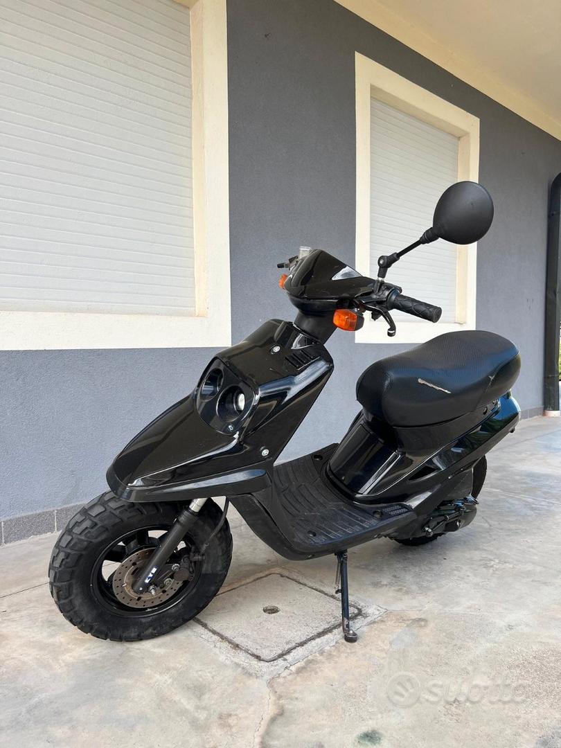 Modello Booster Booster 70 Usato Booster Mbk Cross Moto E Scooter