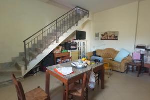 Semindipendente con giardino