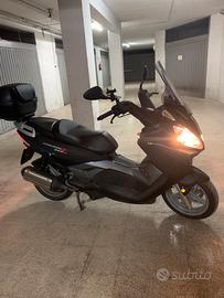 Malaguti madison 3 250