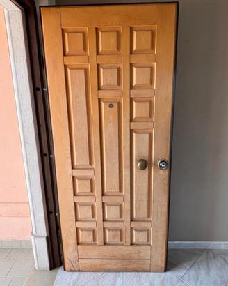 Porta ingresso