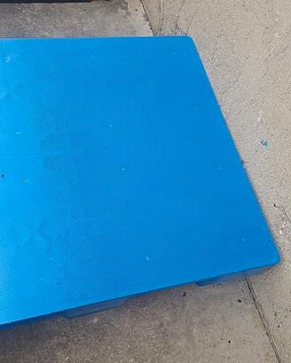 bancali plastica 100x120cm