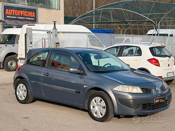 Renault Megane Autocarro 2 posti