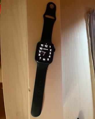 Apple Watch  7 45MM