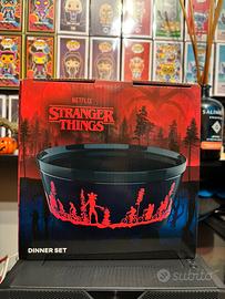 Dinner set stranger things Conad nuovi