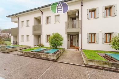 Villetta a schiera di 140 m² con 5 locali e box au