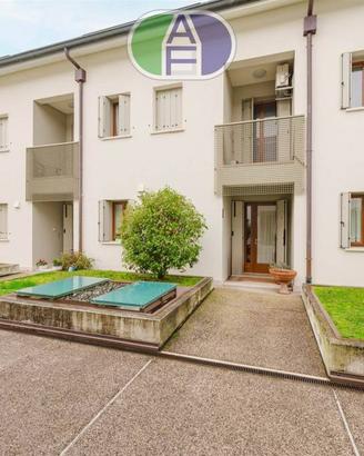 Villetta a schiera di 140 m² con 5 locali e box au