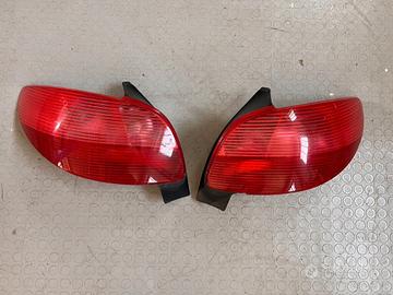 fari posteriori peugeot 206