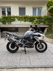 GS 1200