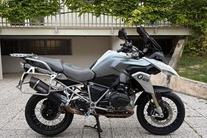 GS 1200