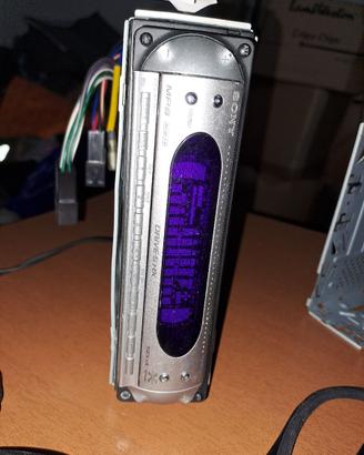 AUTORADIO SONY CON CARICATORE CD