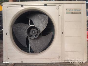Daikin macchina esterna condizionatore 