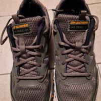 Scarpe da Trecking Skechers modello Hillcrest.

