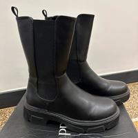 Stivali neri Primadonna n.39