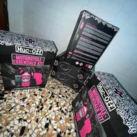 Kit pulizia Moto Muc-Off-Motocycle essentials kit