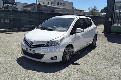 TOYOTA Yaris 1.4 D-4D 5 porte Lounge