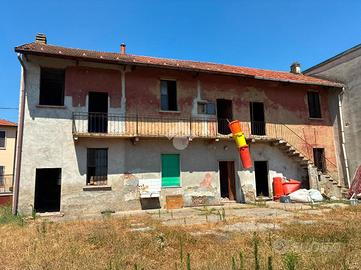 2 LOCALI A CORBETTA