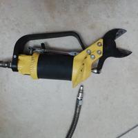 Forbice per potatura ad aria marca Lisam