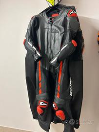 Tuta moto