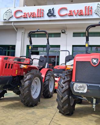 Trattore Carraro TIGRE3200 con fresa e trincia da 