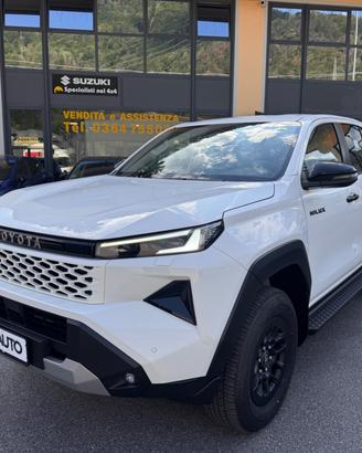 Toyota Hilux 2.8 D-4D A/T 4WD 48V 4 porte Double C