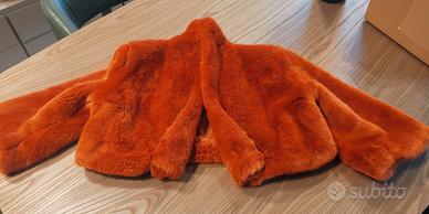 Giubbino corto pelliccia sintetica arancio