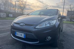 Ford Fiesta 1.4 5 porte Bz.- GPL Titanium GPL 2030