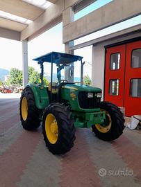 TRATTORE JHON DEERE 5055