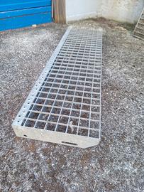 Grate zincate 