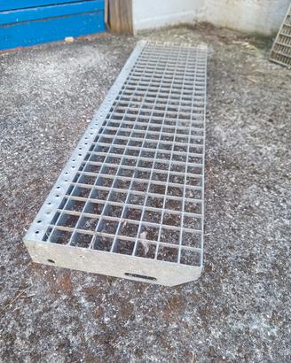 Grate zincate 