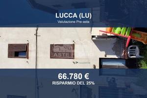 Immobile in asta di 78 m² a Lucca
