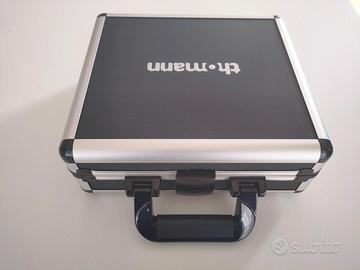 Flycase, valigetta rigida imbottita con maniglia