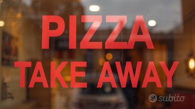 Pizzeria d'asporto con cucina