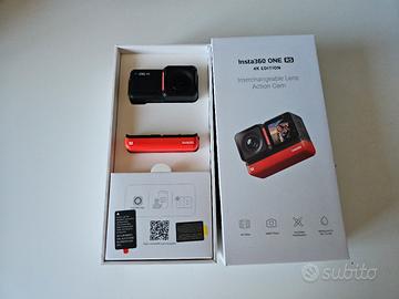 Insta360 One RS accessori scheda sd batteria frame
