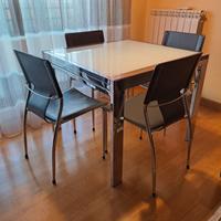 Tavolo in Cristallo allungabile