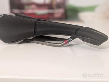 Sella Prologo Scratch M5 Tirox