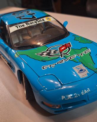 Modellino Chevrolet Corvette da corsa.